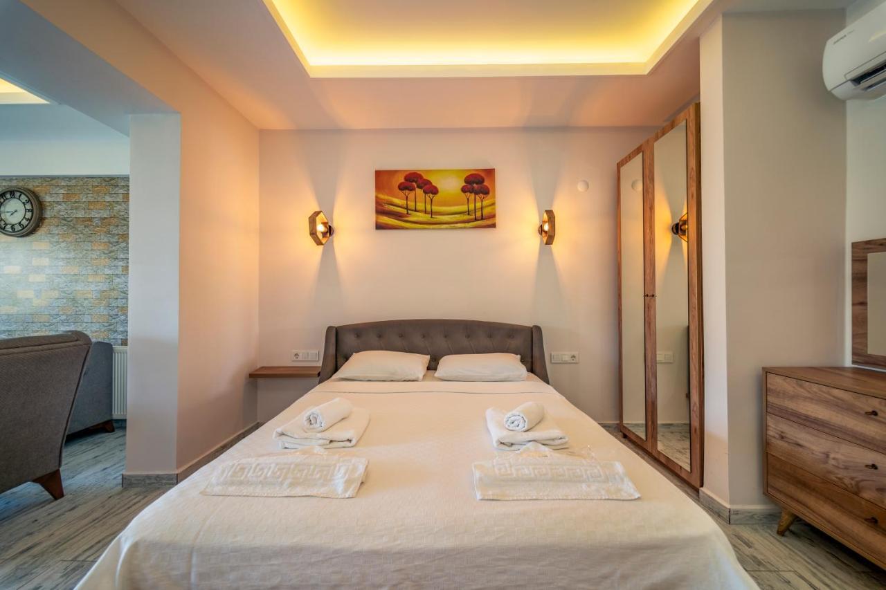 Nakas Suites 페티예 외부 사진