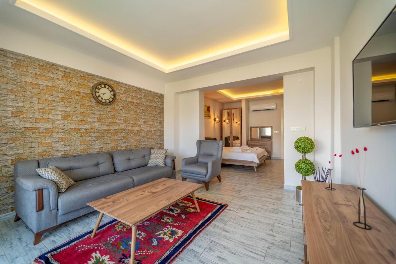 Nakas Suites 페티예 외부 사진